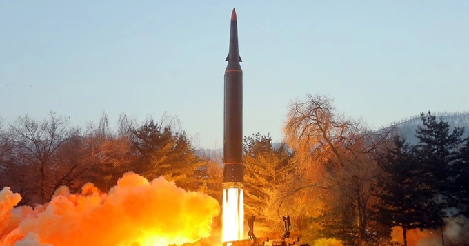 Triều Tiên phóng tên lửa đạn đạo liên lục địa