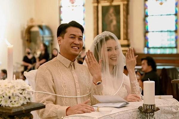 Phillip Nguyễn và Linh Rin kết hôn